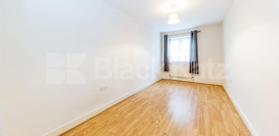 Stunning modern two bed within a secure private development close to Broadway Osier Crescent, Muswell Hill