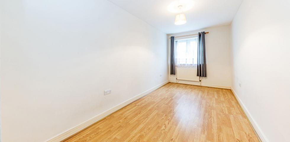 Stunning modern two bed within a secure private development close to Broadway Osier Crescent, Muswell Hill