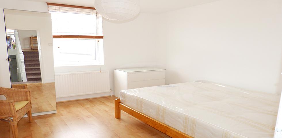 			NEW INSTRUCTION, 2 Bedroom, 1 bath, 1 reception Flat			 Willesden Lane , KILBURN NW6
