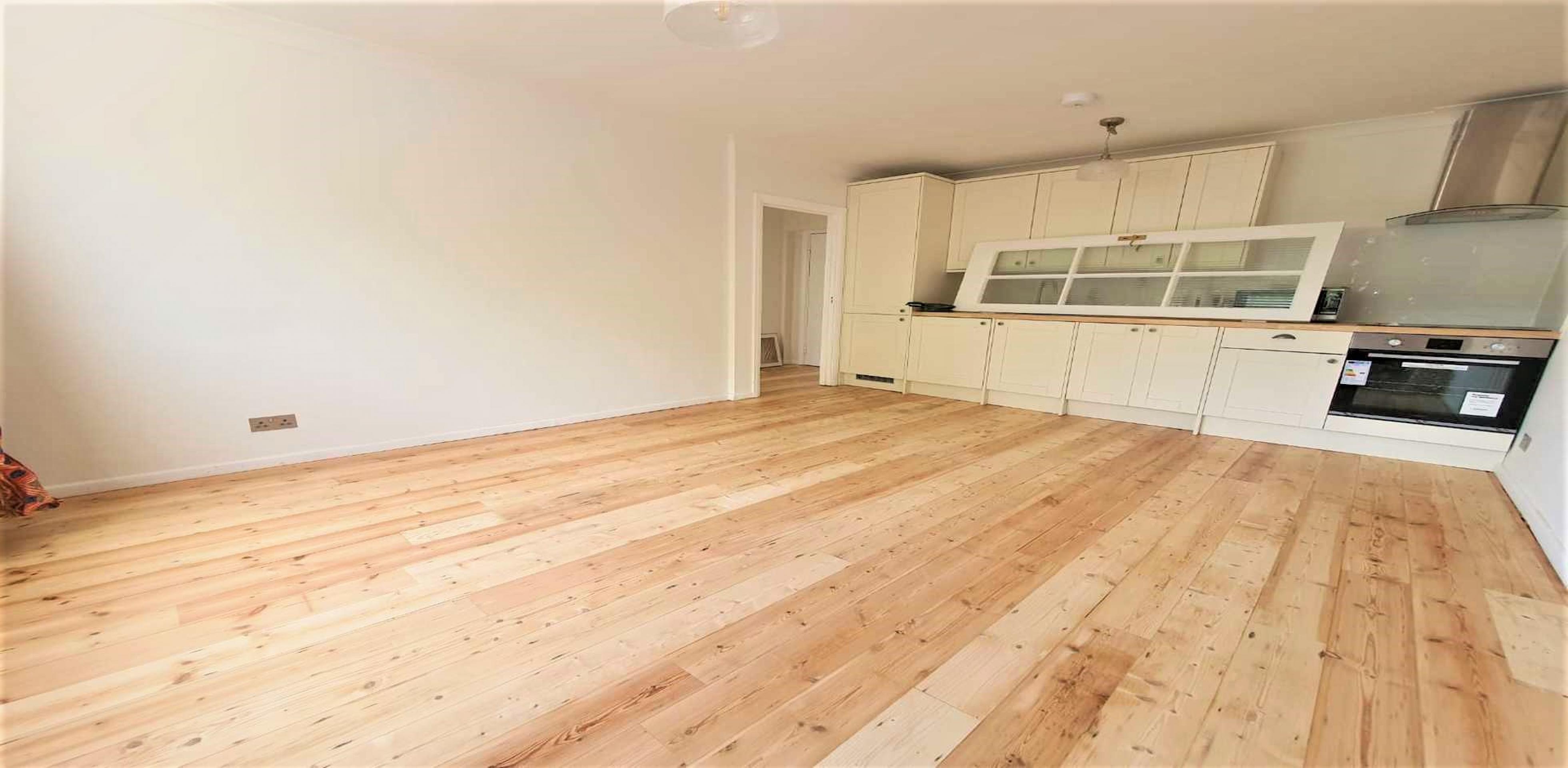 			2 Bedroom, 1 bath, 1 reception Flat			 Fairfax Road, SWISS COTTAGE NW6