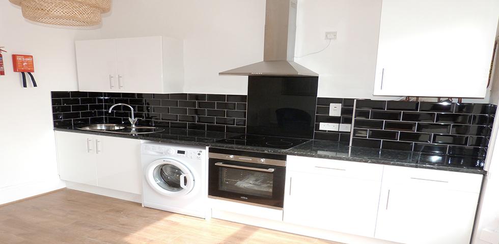 			NEW INSTRUCTION, 2 Bedroom, 1 bath, 1 reception Flat			 Willesden Lane , KILBURN NW6