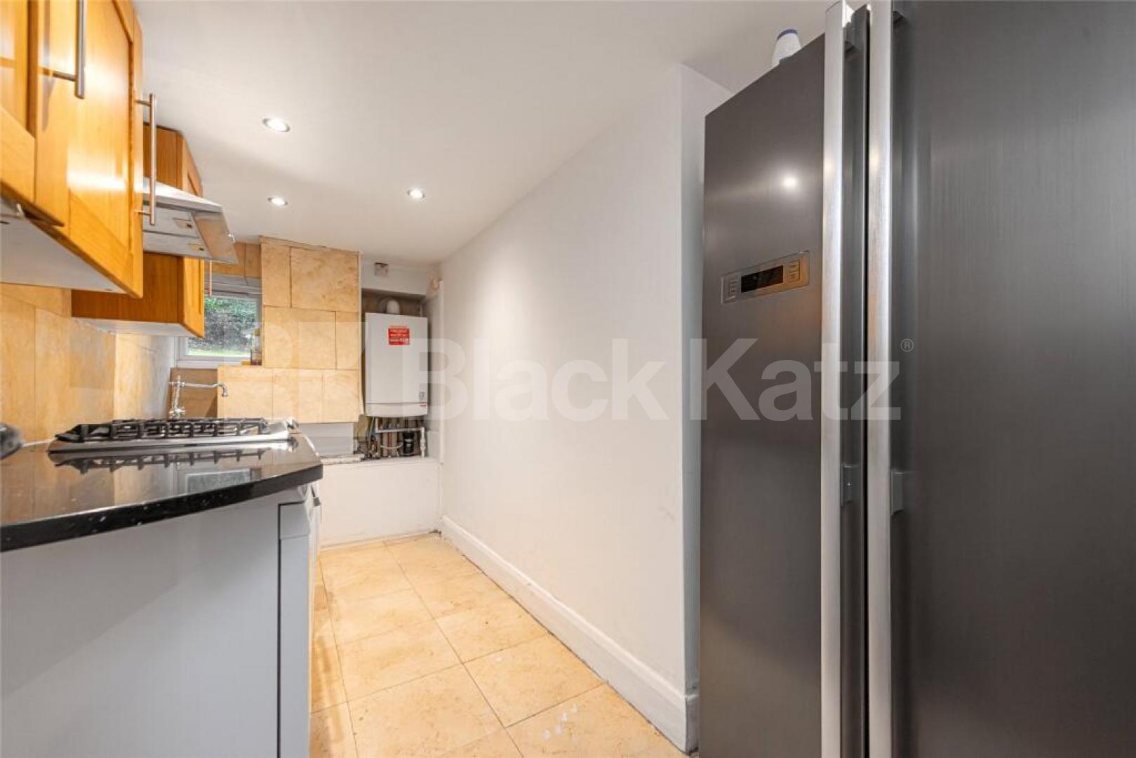 Spacious 1 Bed + Lounge Conversion in a Private Development  Northern Heights, Crescent Road, Crouch End