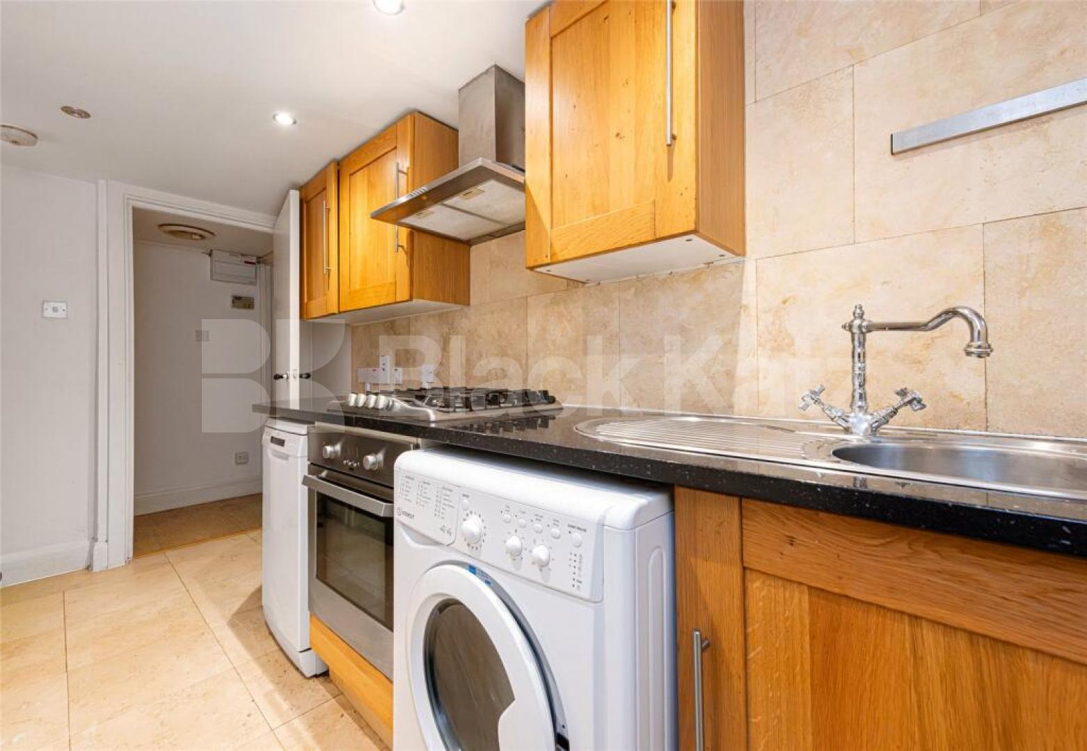 Spacious 1 Bed + Lounge Conversion in a Private Development  Northern Heights, Crescent Road, Crouch End