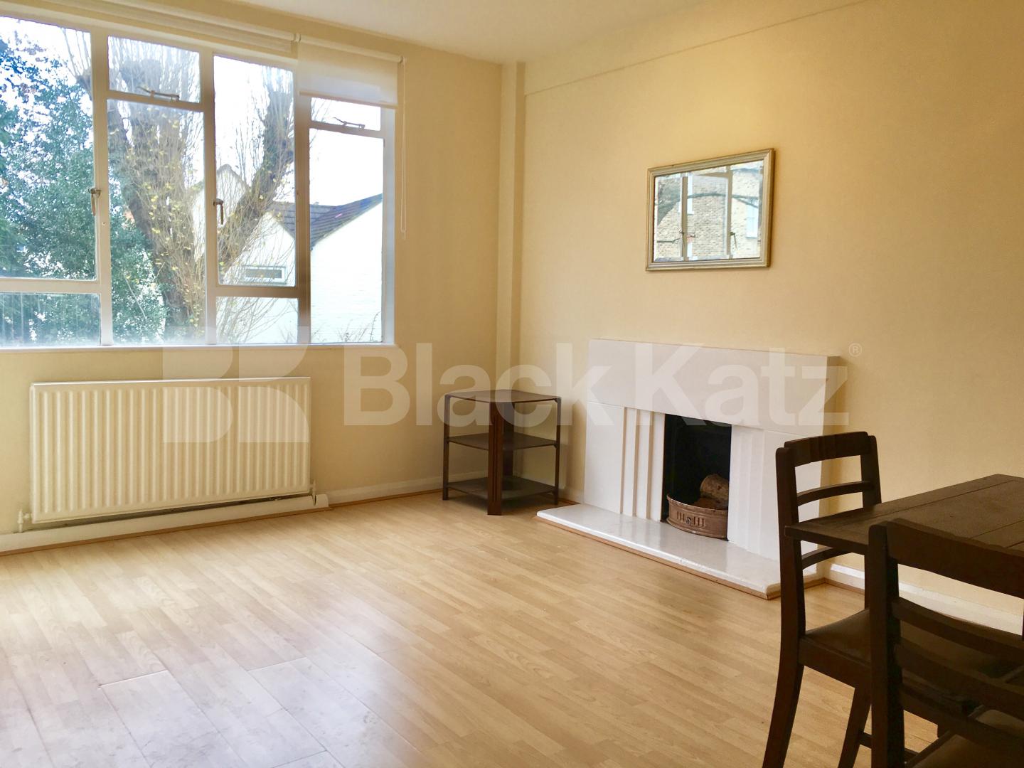 			NEW INSTRUCTION, 3 Bedroom, 1 bath, 1 reception Apartment			 Thurleigh Court.Nightingale Lane, Clapham South