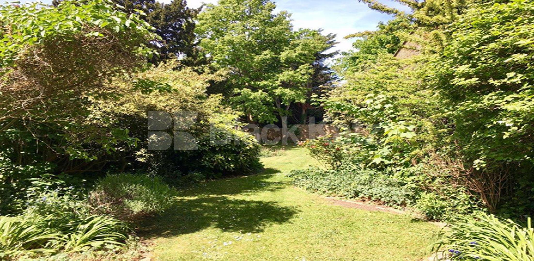 			NEW INSTRUCTION, 1 Bedroom, 1 bath, 1 reception Apartment			 Nightingale Lane, Clapham South