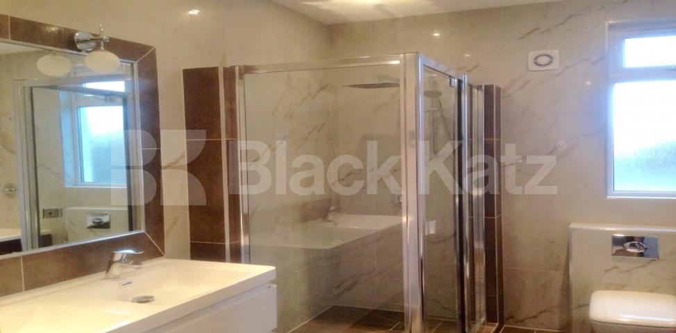 			LET , 4 Bedroom, 2 bath, 1 reception Detached House			 Nimrod Road, Furzedown