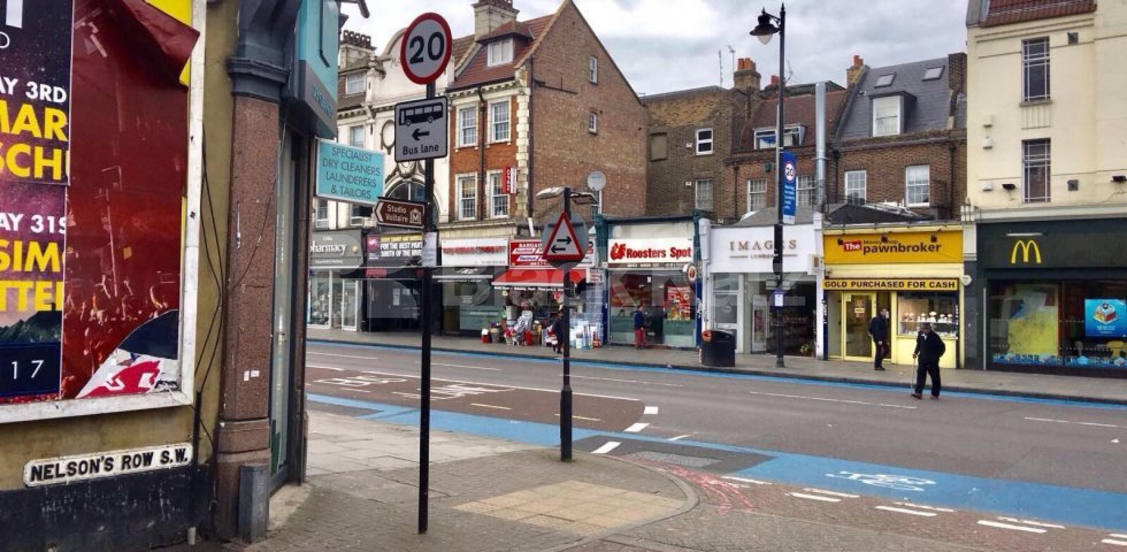 			NEW INSTRUCTION , 2 Bedroom, 1 bath, 1 reception Apartment			 Nelsons Row, Clapham Common