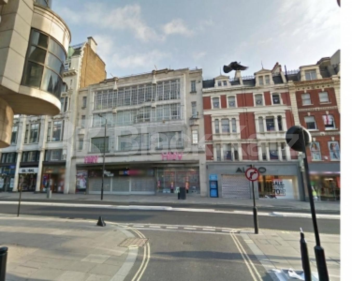 			CENTRAL ZONE 1 LOCATION!, 1 Bedroom, 1 bath, 1 reception Flat			 Oxford Street, SOHO