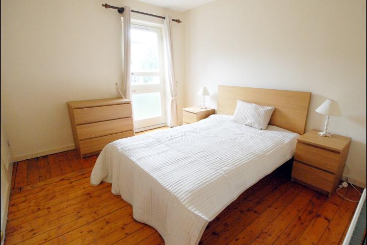 			AVAILABLE NOW , 3 Bedroom, 1 bath, 1 reception House			 St Andrews Square, LADBROKE GROVE