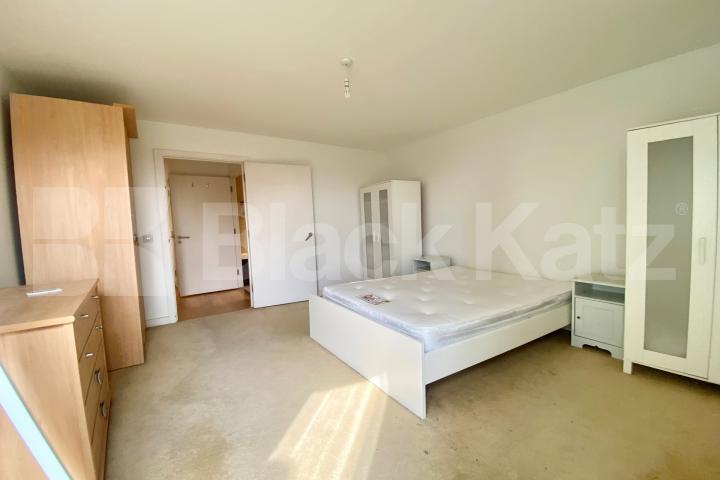 Flooded with natural light & 24 Hour Concierge  O Central, Crampton Street, Elephant and Castle