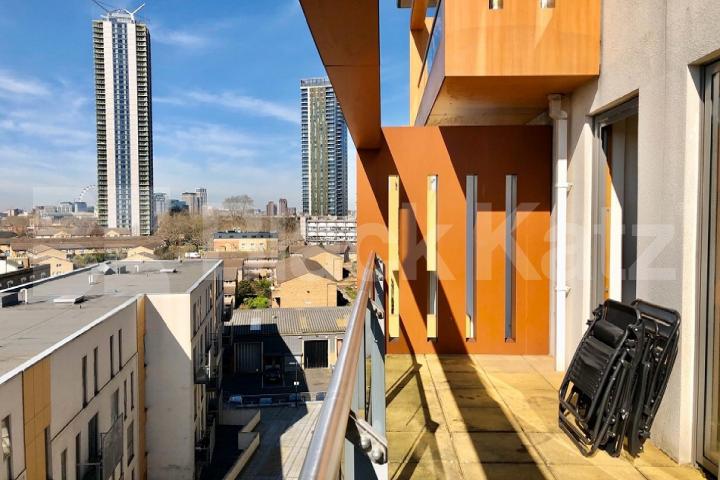 Flooded with natural light & 24 Hour Concierge  O Central, Crampton Street, Elephant and Castle