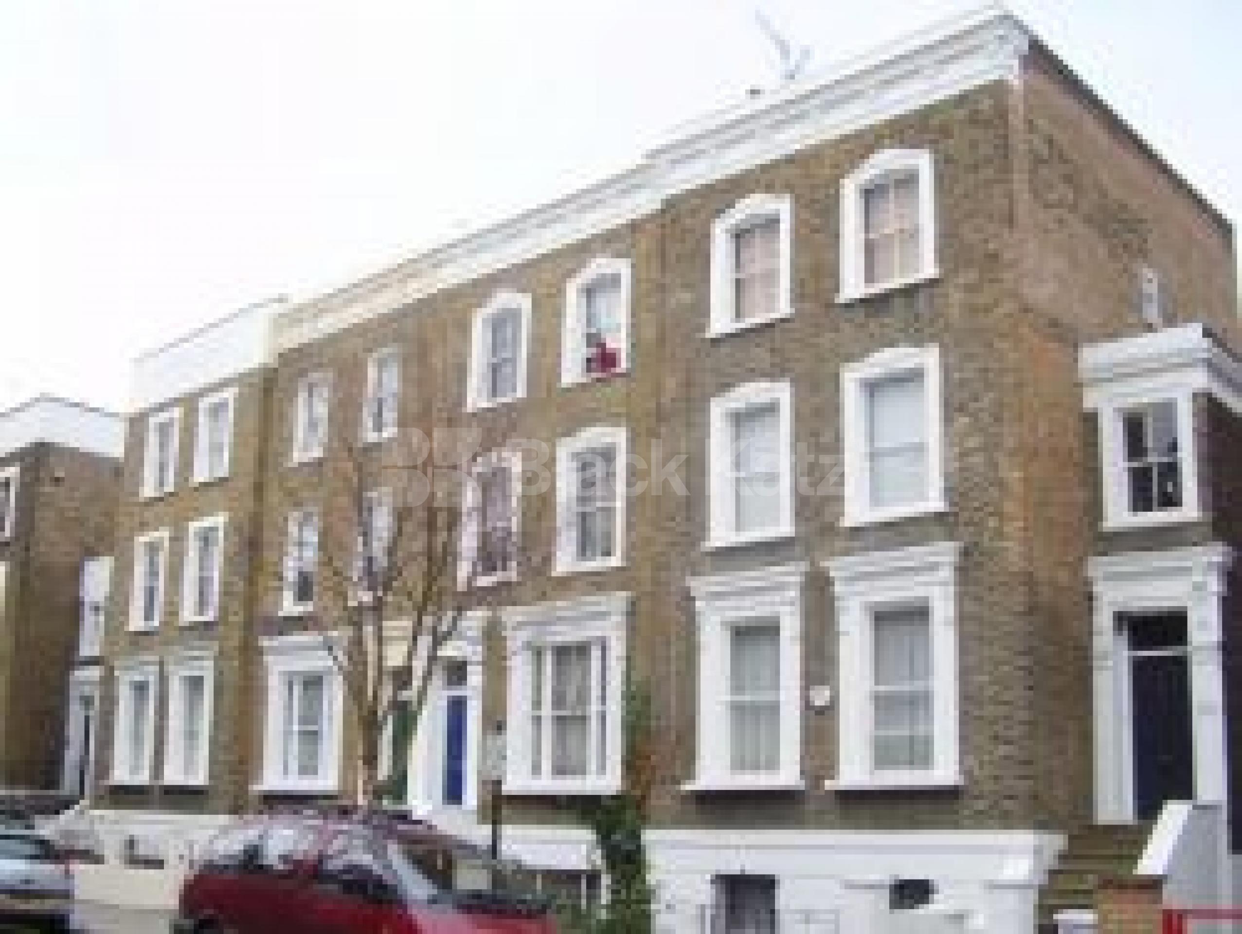 			1 Bedroom, 1 bath, 1 reception Flat			 Oakley Road, ISLINGTON N1 N1