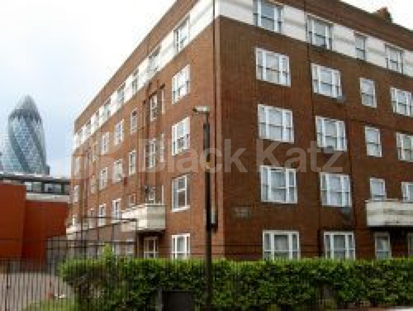 			2 Bedroom, 1 bath, 1 reception Flat			 Old Castle Street, SPITALFIELDS/ALDGATE E1