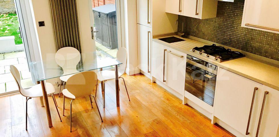 			NEW INSTRUCTION, 2 Bedroom, 1 bath, 1 reception Apartment			 Almeric Road, Clapham Junction