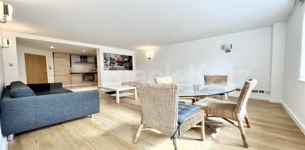 			2 Bedroom, 2 bath, 1 reception Apartment			 Marshalsea Road, Borough