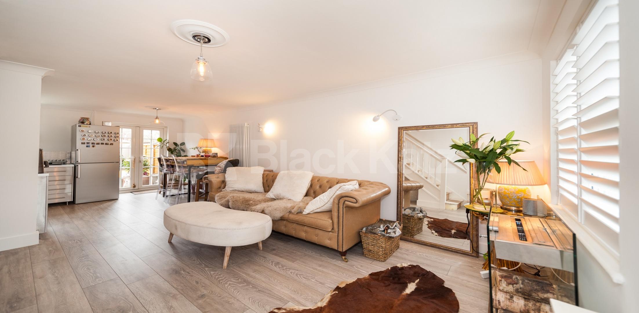 			LET , 2 Bedroom, 1 bath, 1 reception End Terraced House			 Strathnairn Street , Bermondsey