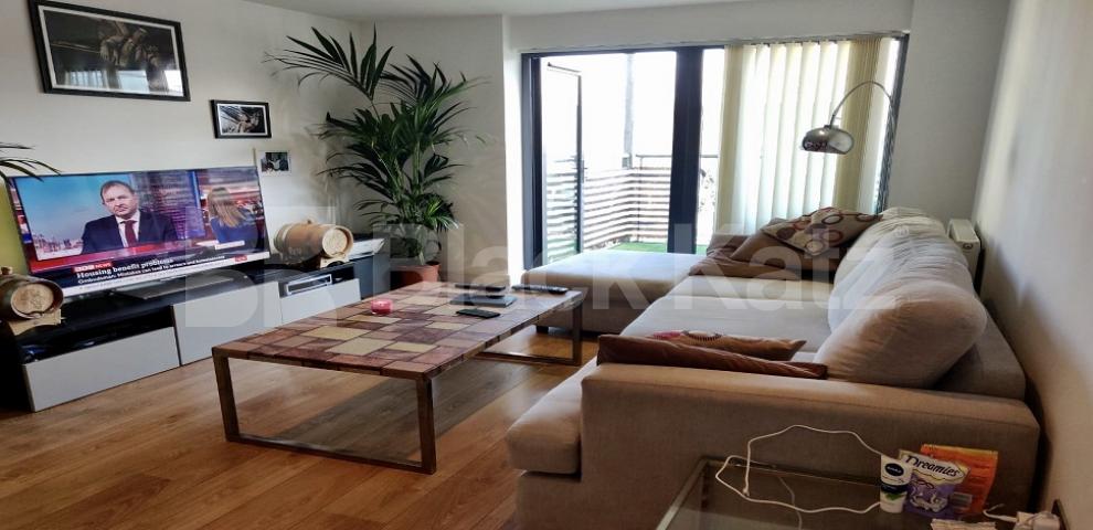 			LET , 2 Bedroom, 1 bath, 1 reception Apartment			 Jude Street - St Lukes Square, Canning Town