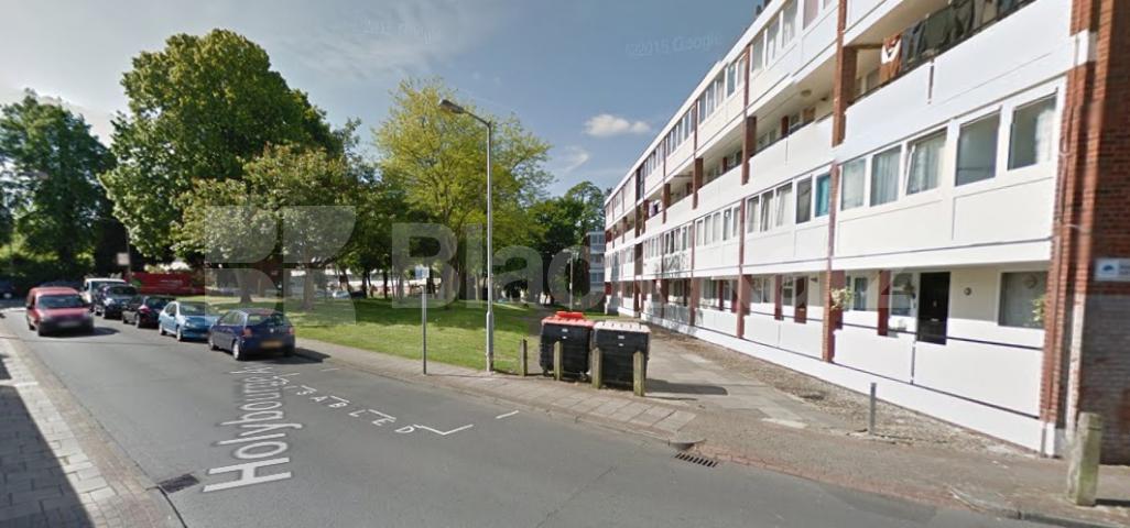 			UNDER OFFER, 4 Bedroom, 1 bath, 1 reception Terraced House			 Hersham Close, Roehampton