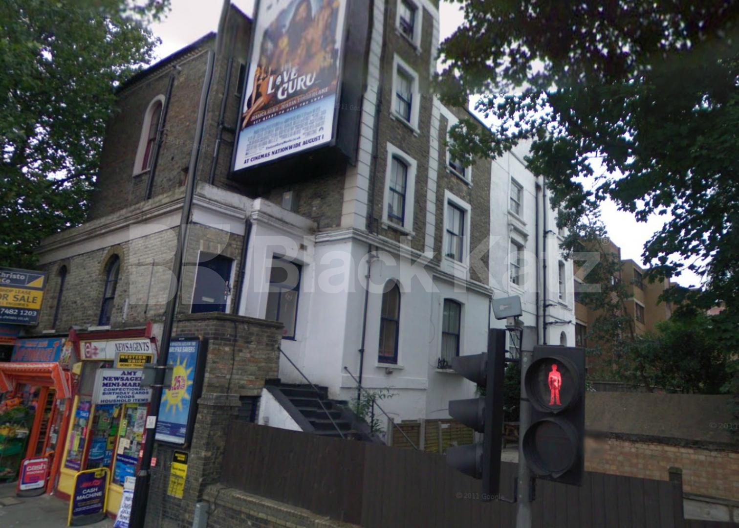 			Studio Apartment, 1 bath, 1 reception Flat			 Camden Road, CAMDEN BORDERS 