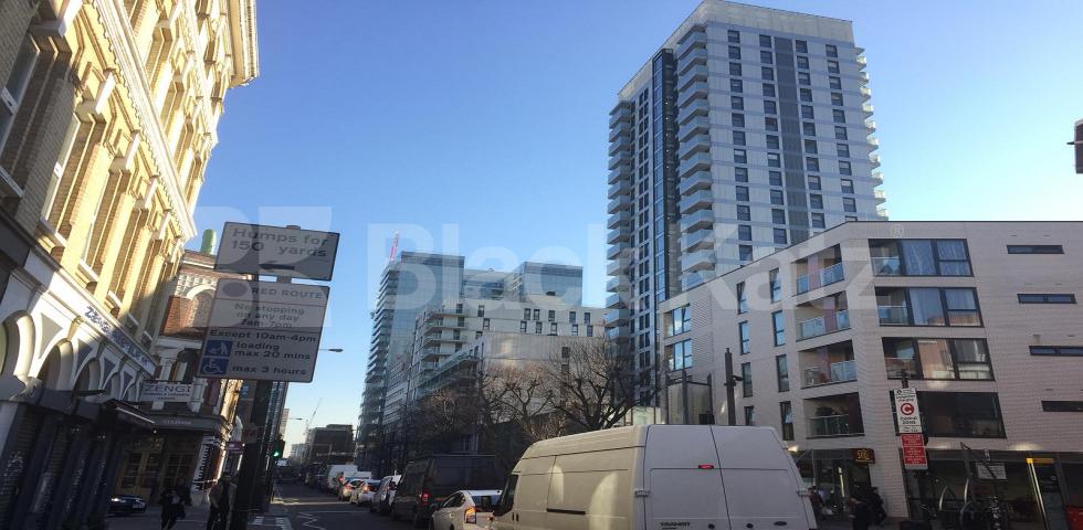 			UNDER OFFER  (Includes Water Rates). , 1 Bedroom, 1 bath, 1 reception Apartment			 Denning Point. Commercial Street., Aldgate 