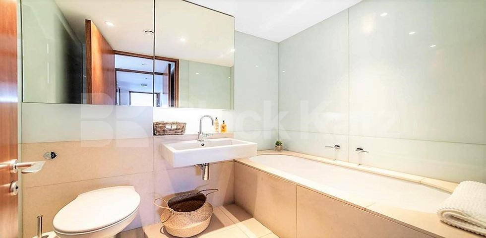 			LUXURY 3 BED BY REGENTS PARK!, 3 Bedroom, 2 bath, 1 reception Flat			 Lattitude House, Oval Road, REGENTS PARK-CAMDEN