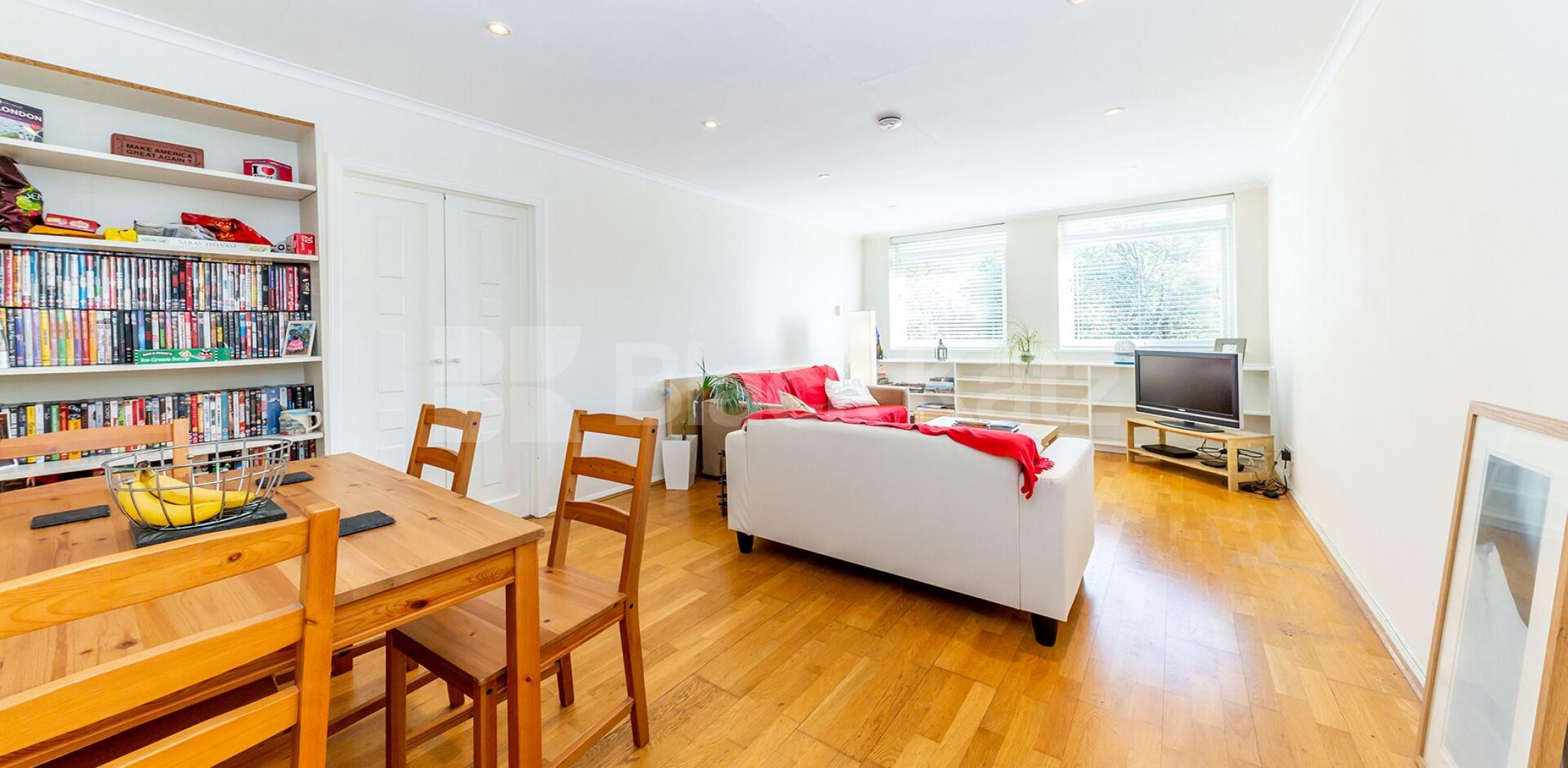 			2 Bedroom, 1 bath, 1 reception Flat			 Hillside, Crouch End Hill, Crouch End