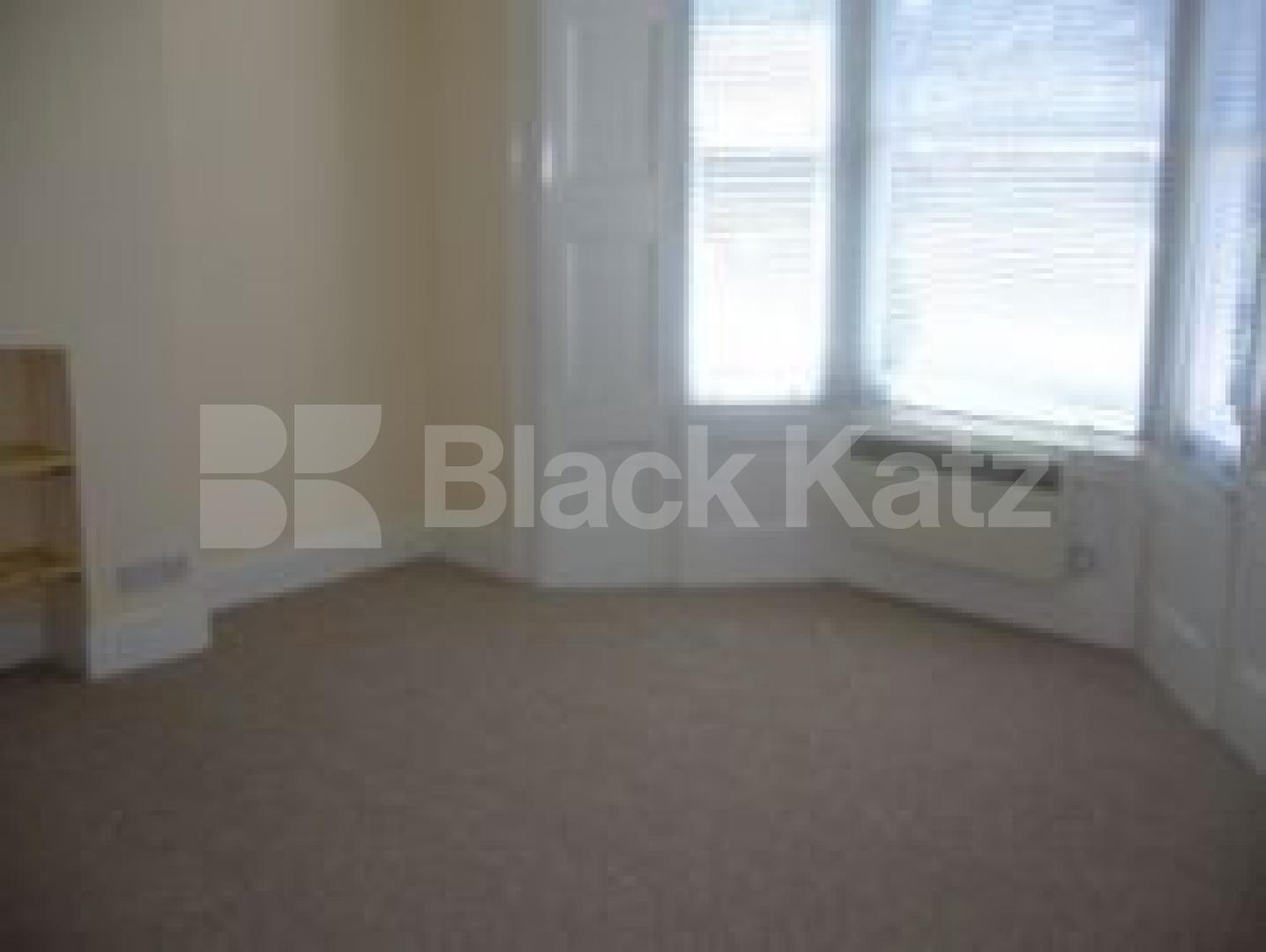 			New Instruction, Studio Apartment, 1 bath, 1 reception Studio			 OAKFIELD ROAD, FINSBURY PARK