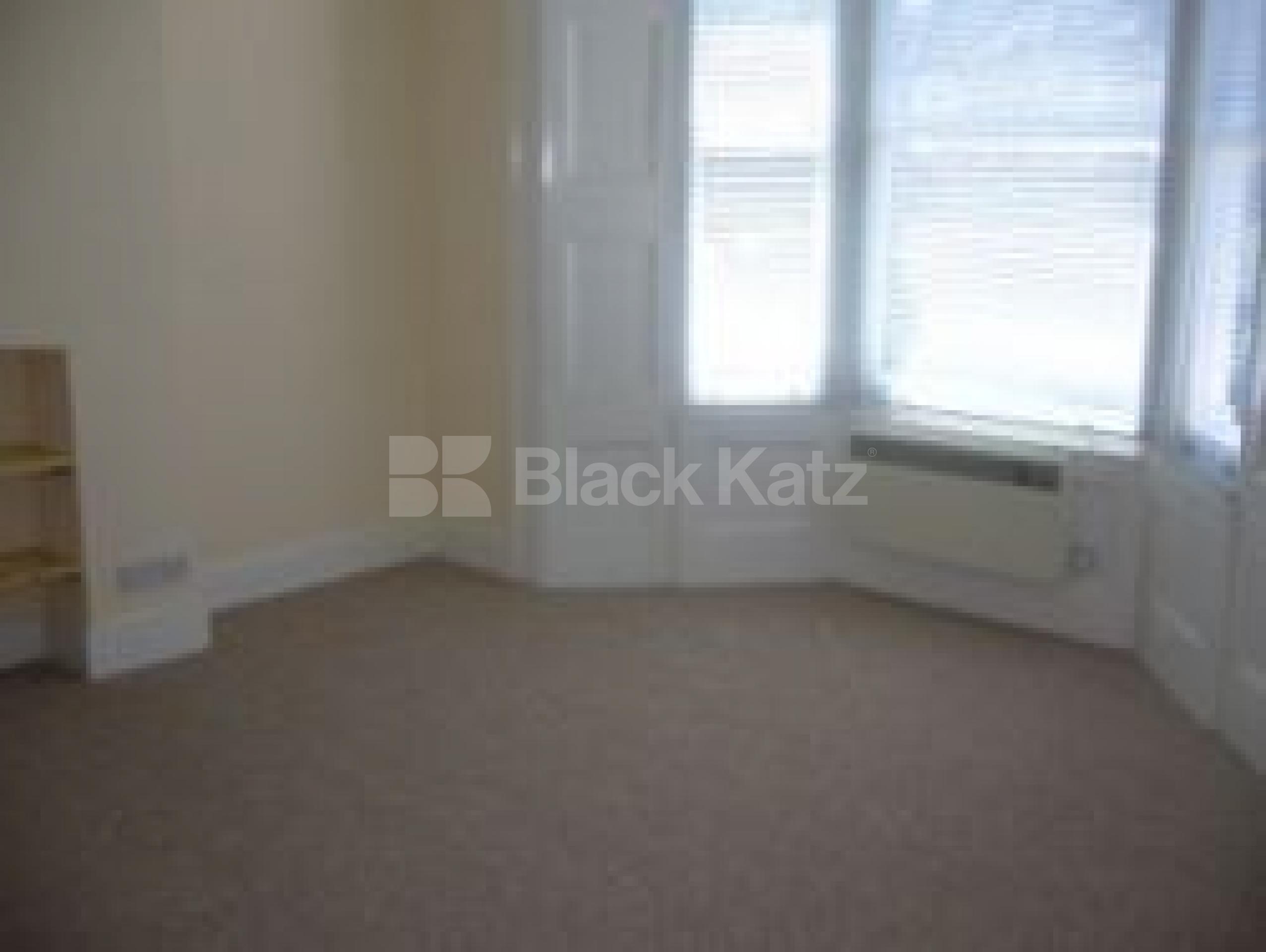 			New Instruction, Studio Apartment, 1 bath, 1 reception Studio			 OAKFIELD ROAD, FINSBURY PARK N4