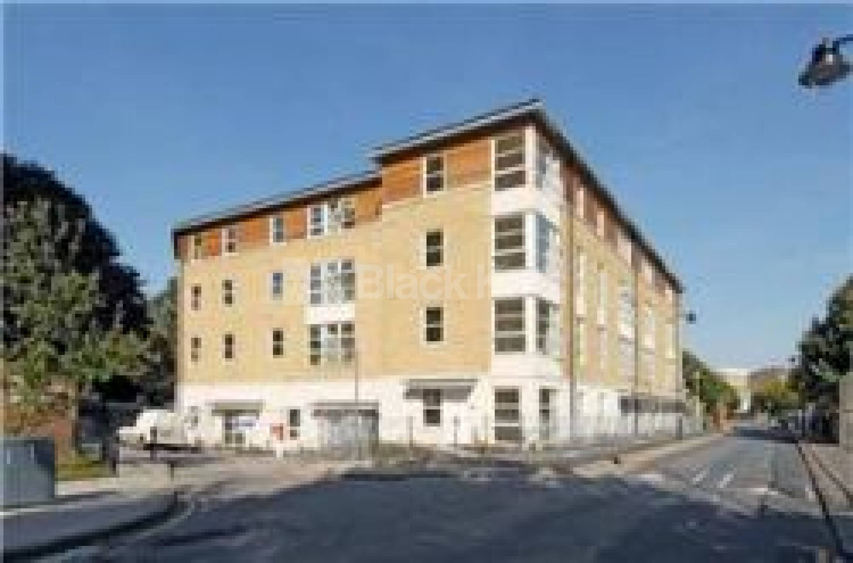 			New Instuction, 1 Bedroom, 1 bath, 1 reception Flat			 Sherborne Street, ISLINGTON N1