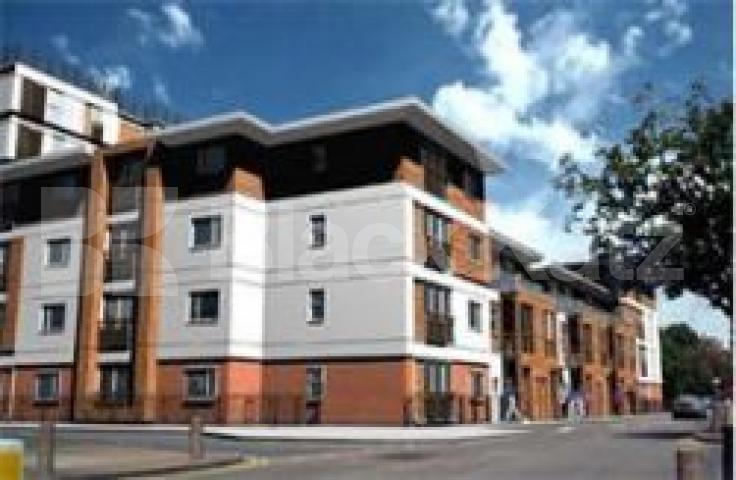 			MUST SEE !!!, 2 Bedroom, 1 bath, 1 reception Flat			 The Island Prebend Street, Angel