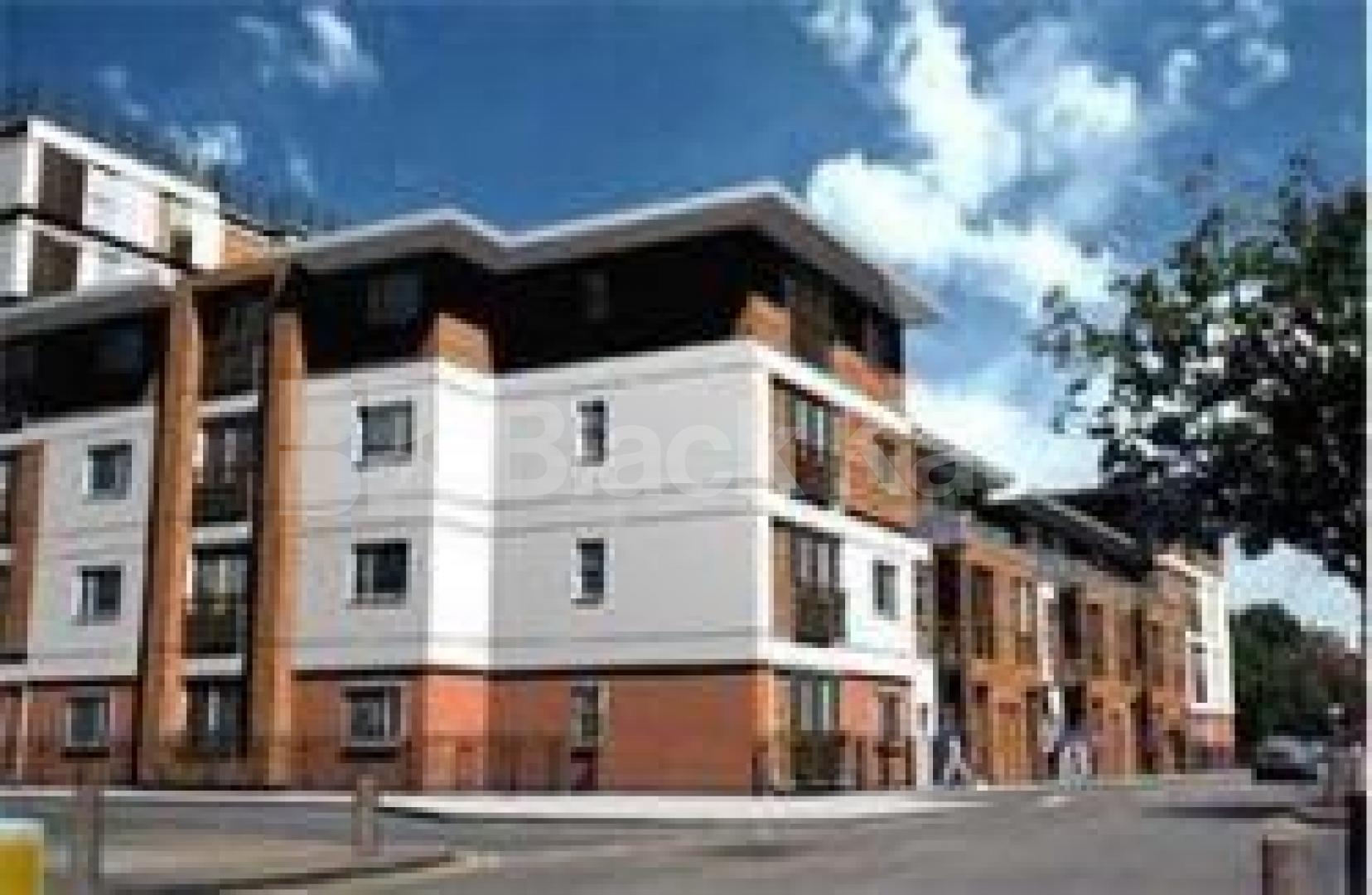 			MUST SEE !!!, 1 Bedroom, 1 bath, 1 reception Flat			 The Island Prebend Street, Angel
