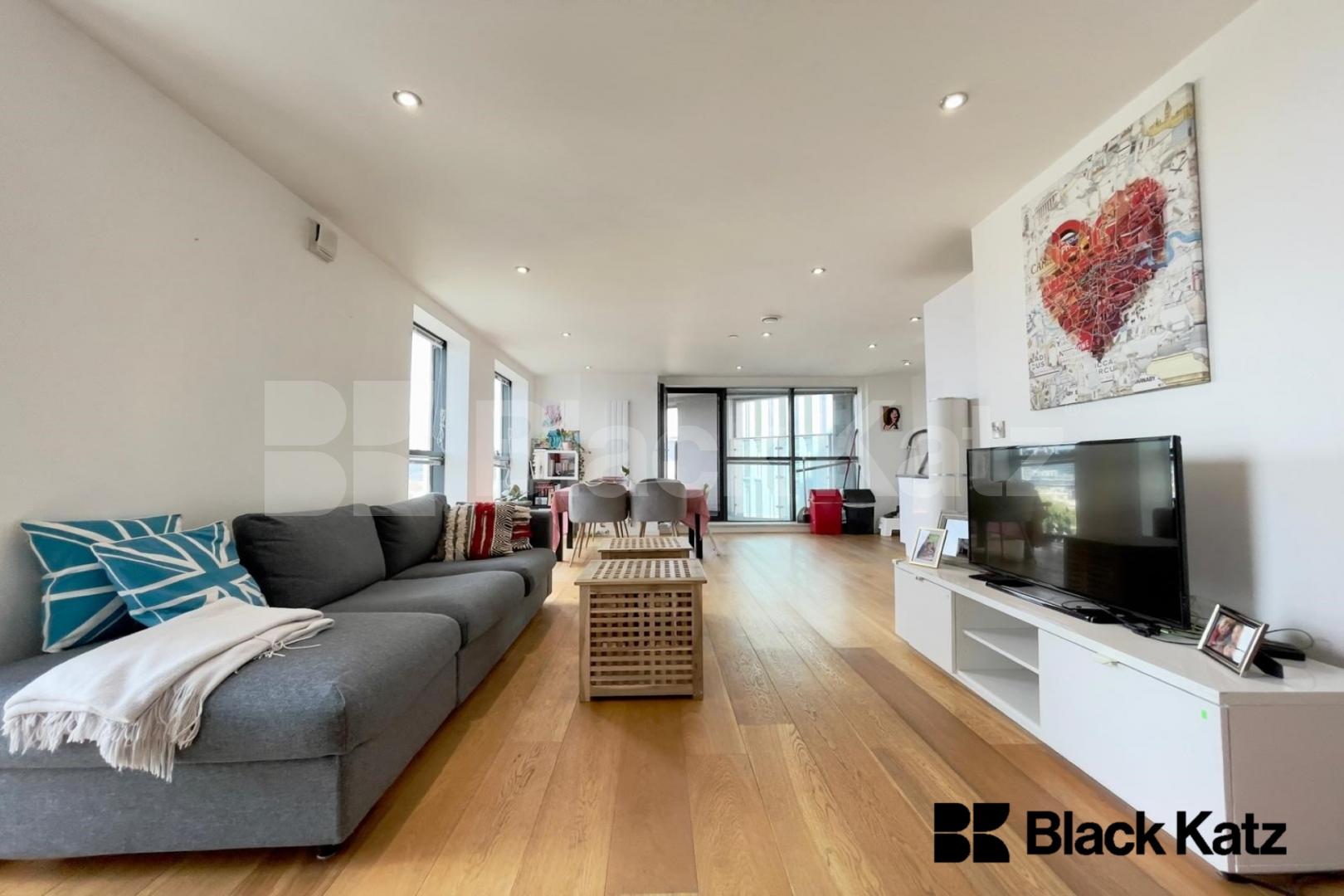 Superbly located with stunning views of the cityscape  The Pioneer Building  Newington Causeway, Borough