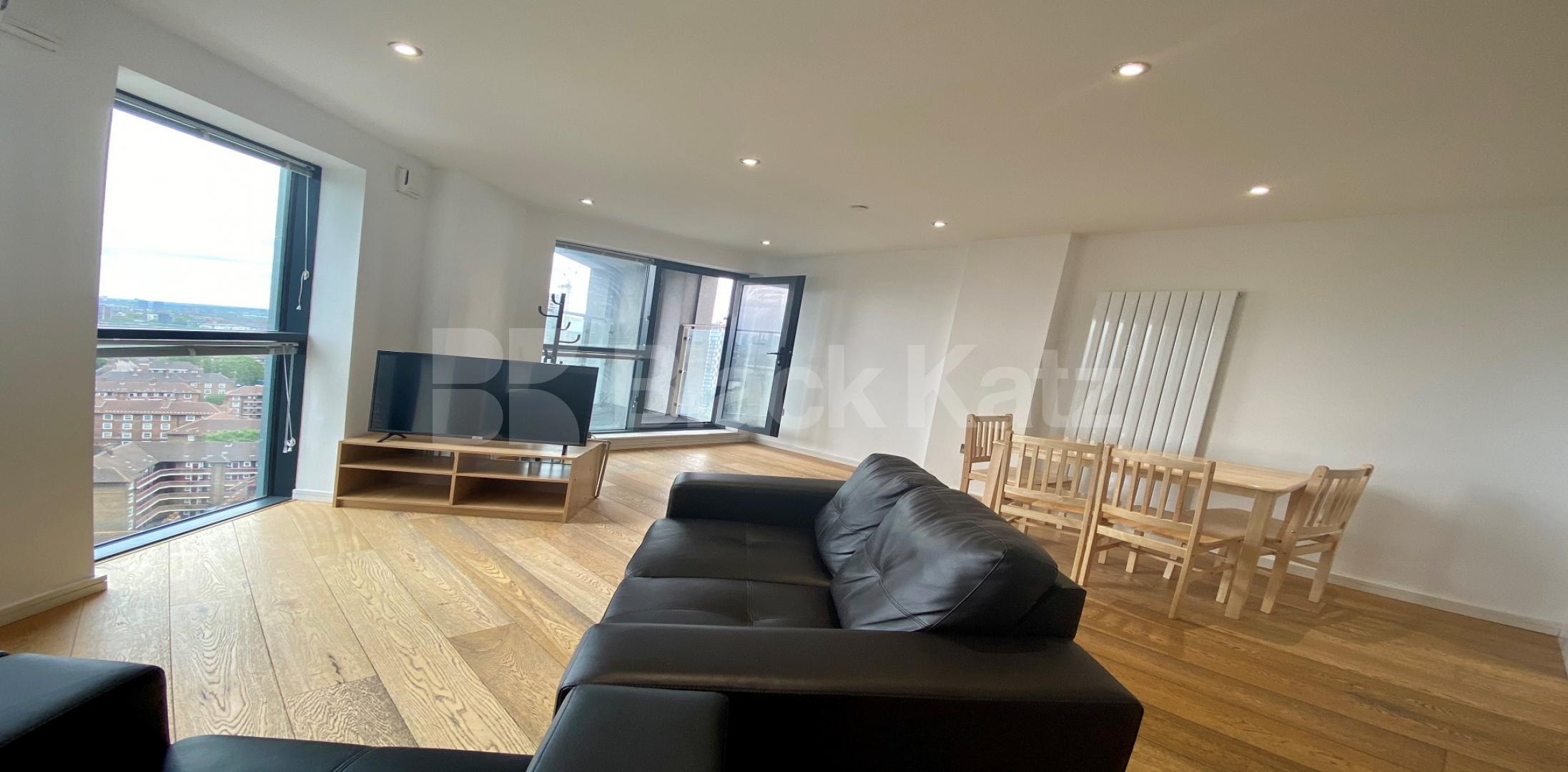 Stunning views of the London skyline The Pioneer Building  Newington Causeway, Borough/Elephant And Castle