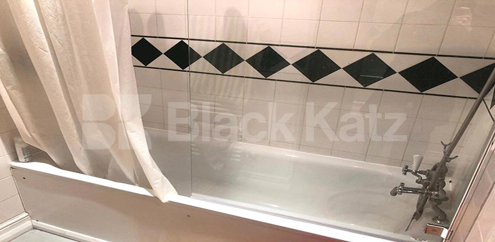 			** RENT INCLUDES COUNCIL TAX & WATER**, Studio Apartment, 1 bath, 1 reception Studio			 Park Road, REGENTS PARK