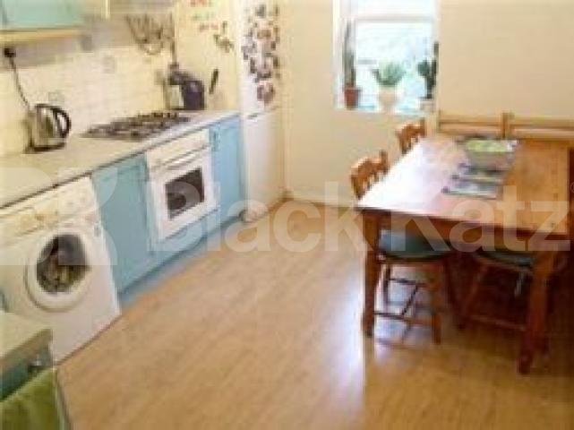 			NEW INSTRUCTION!, 1 Bedroom, 1 bath, 1 reception Flat			 Alexandra Road, HORNSEY