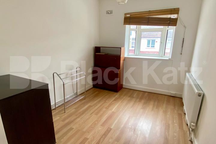 Period house offering 1250 Sq. Ft. of living & entertaining space  Porden Road, Brixton