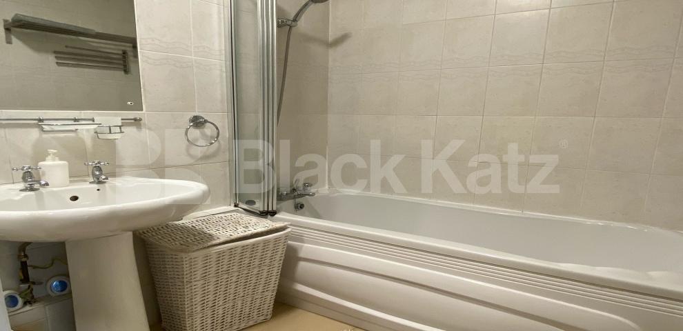 			LET , 1 Bedroom, 1 bath, 1 reception Apartment			 Perronet House, Princess Street, SE1, Elephant and Castle