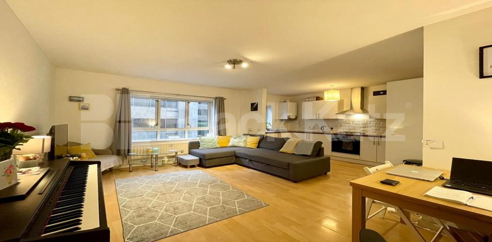 			New Instruction , 1 Bedroom, 1 bath, 1 reception Apartment			 Petticoat Square. Middlesex Street.  , Liverpool Street.