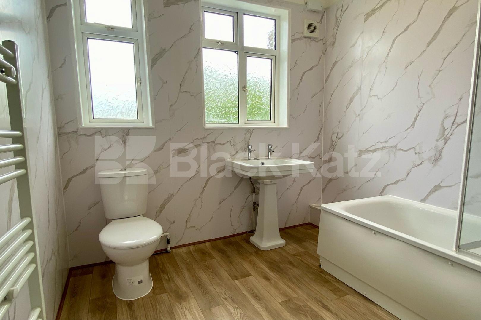 Period house offering 1250 Sq. Ft. of living & entertaining space  Porden Road, Brixton