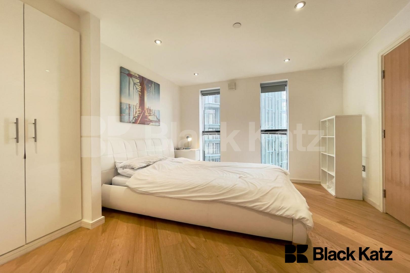 Superbly located with stunning views of the cityscape  The Pioneer Building  Newington Causeway, Borough