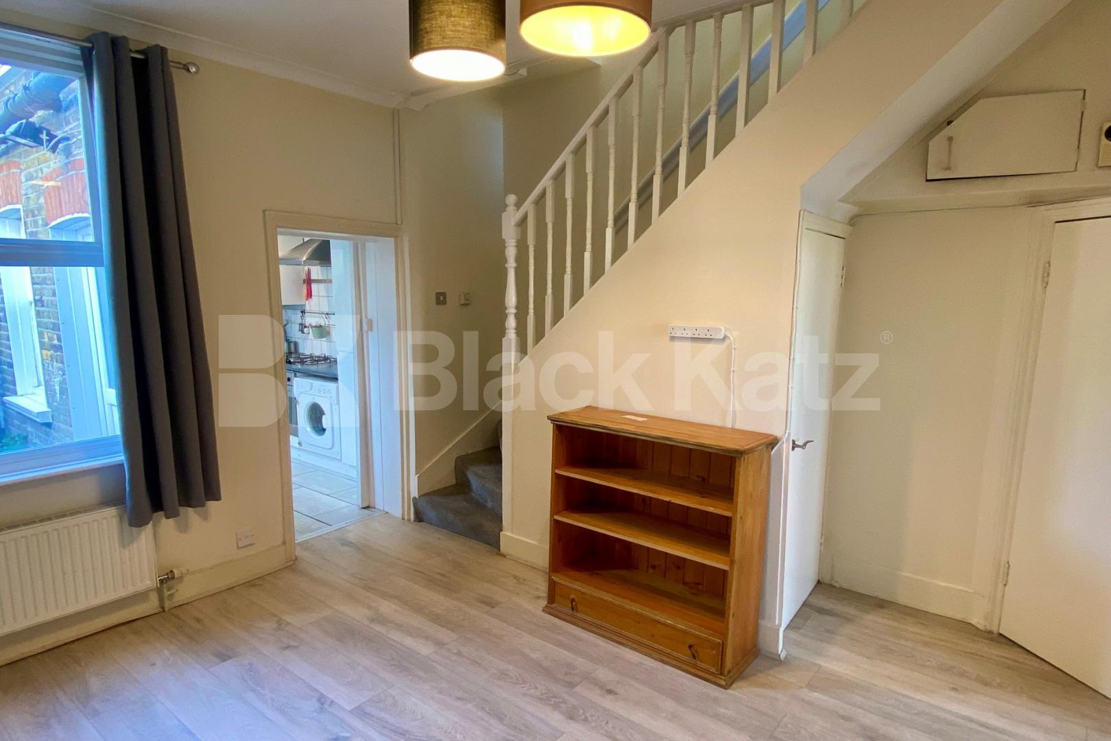 Flooded with natural light & offering 979 Sq Ft. of living & entertaining space Brading Road, Brixton