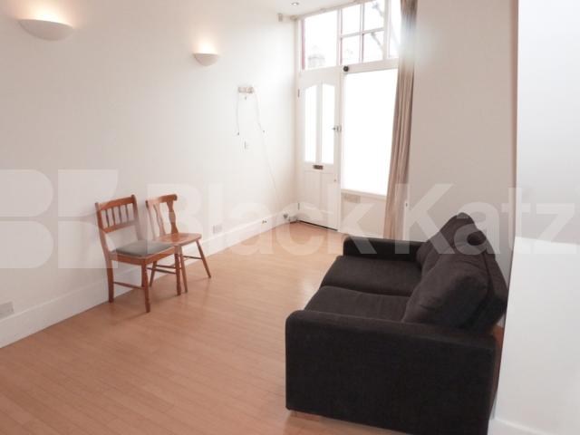 			1 Bedroom, 1 bath, 1 reception Flat			 Pages Lane, Muswell Hill
