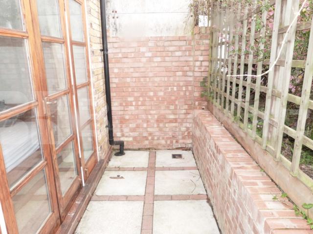 			1 Bedroom, 1 bath, 1 reception Flat			 Pages Lane, Muswell Hill