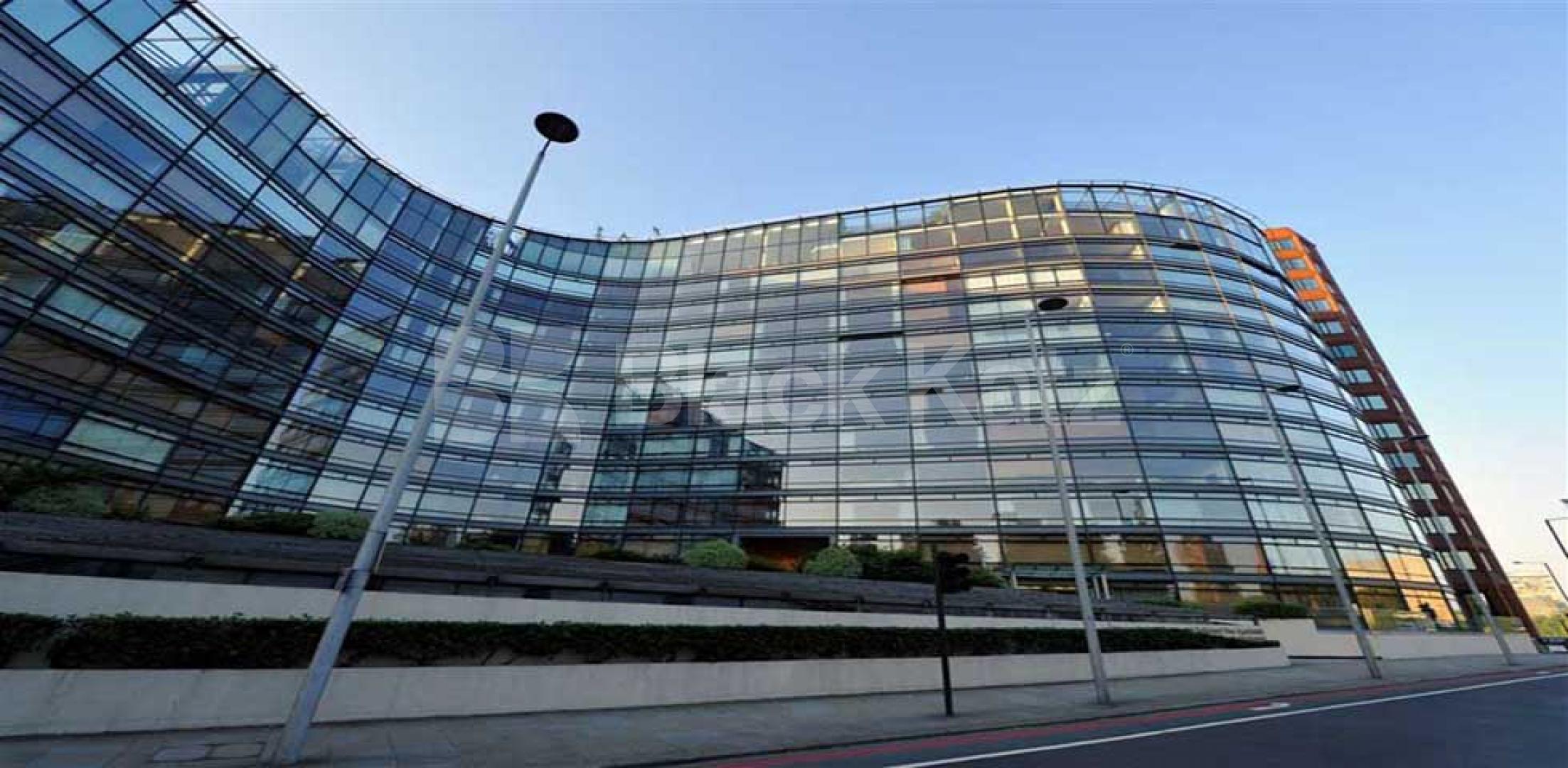 			UNDER OFFER, 2 Bedroom, 1 bath, 1 reception Apartment			 Parliament View, Albert Embankment