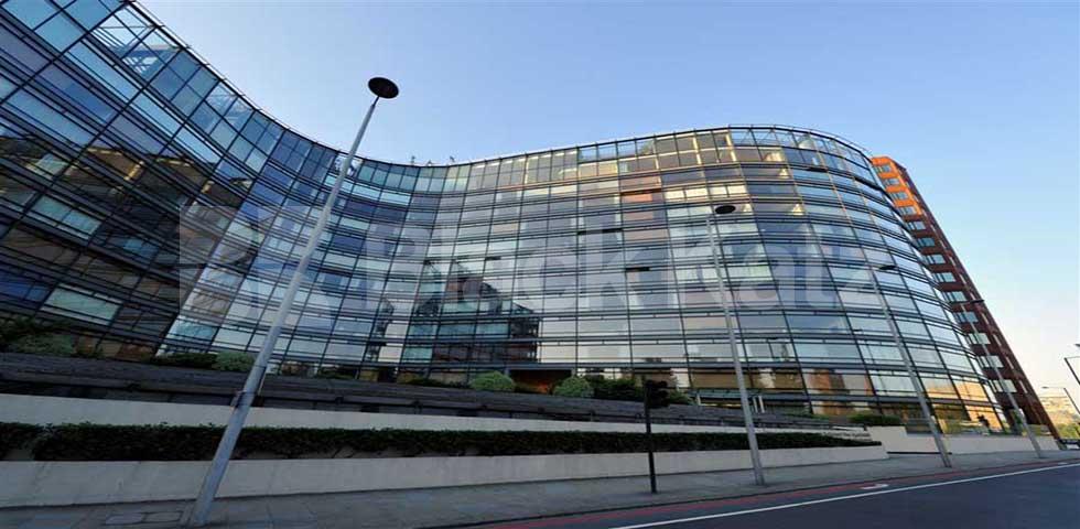 			UNDER OFFER, 2 Bedroom, 1 bath, 1 reception Apartment			 Parliament View, Albert Embankment