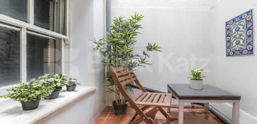 			LET , 1 Bedroom, 1 bath, 1 reception Apartment			 Blackfriars Road, Southwark