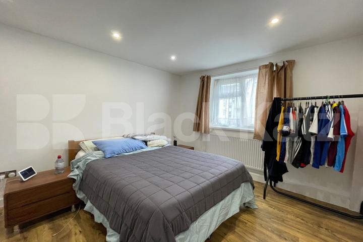 			1 Bedroom, 1 bath, 1 reception Apartment			 Wolseley Street, Shad Thames 