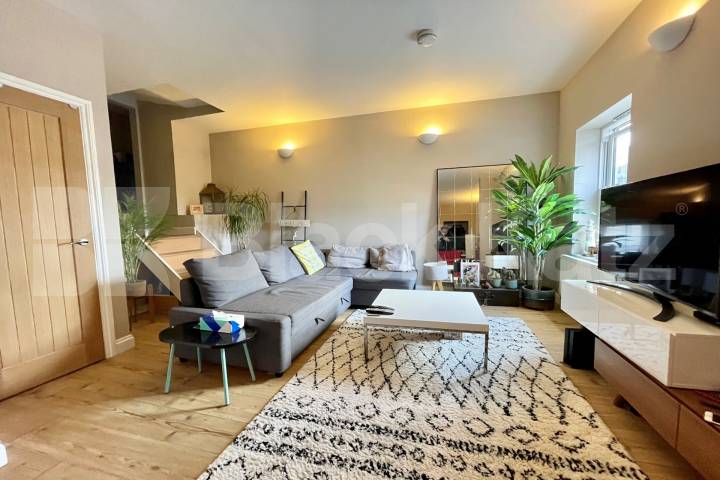 Contemporary warehouse style apartment with exposed brick work and wood floors Pensbury Place, Clapham Old Town