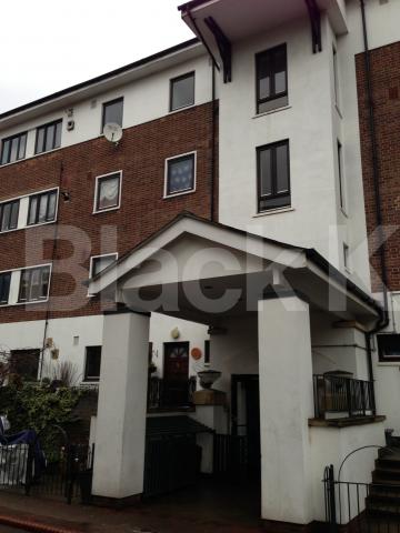 			New instruction!, 1 Bedroom, 1 bath, 1 reception Flat			 Tiber Gardens, KINGS CROSS