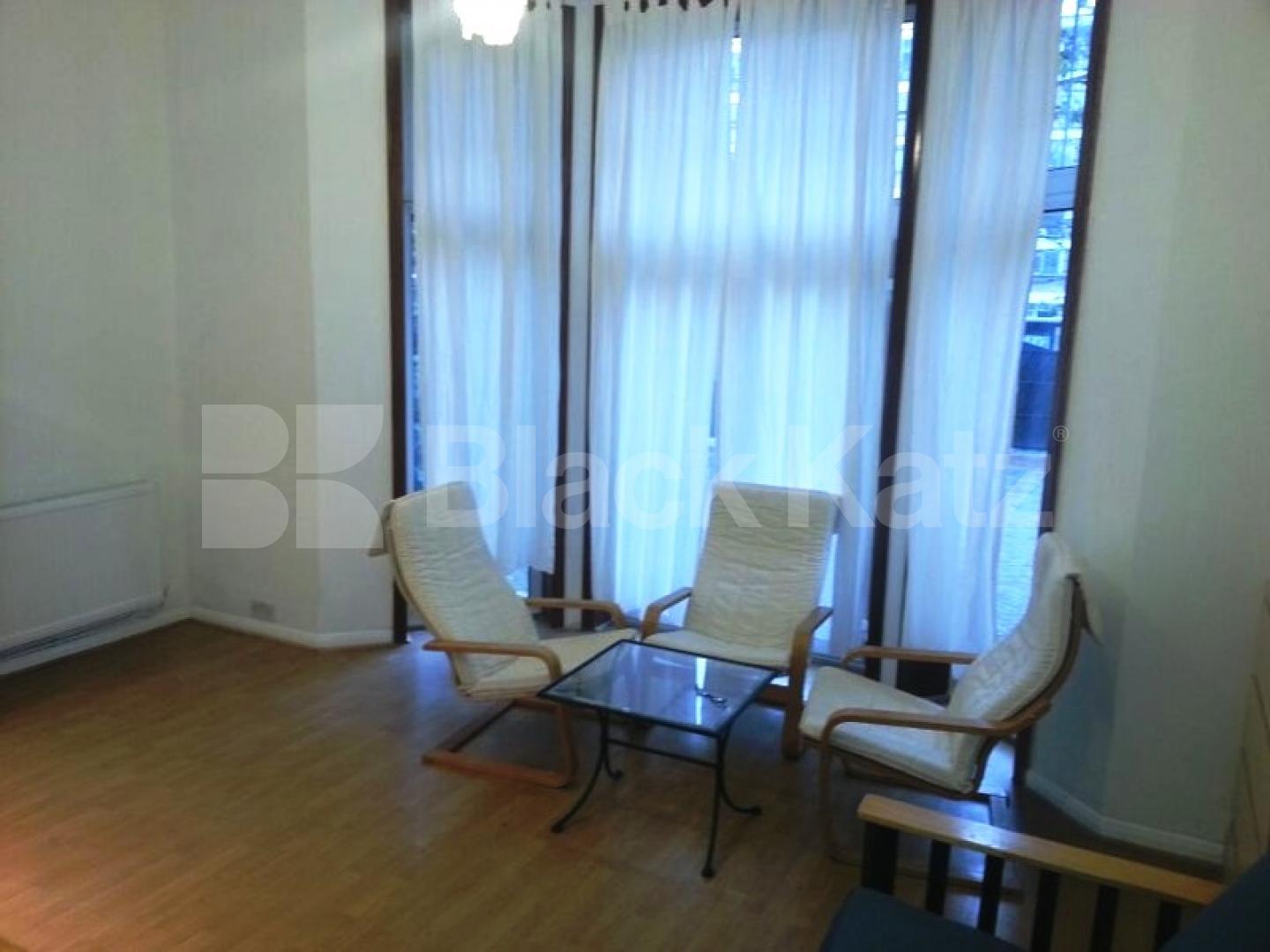 			NEW INSTRUCTION!, Studio Apartment, 1 bath, 1 reception Flat			 Maida Vale, MAIDA VALE